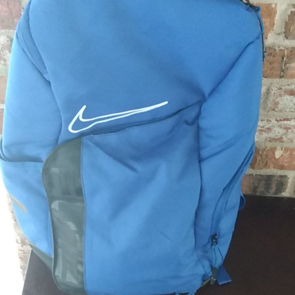 Nike Elite bag